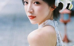 欧美极品少妇XXXOOO图片